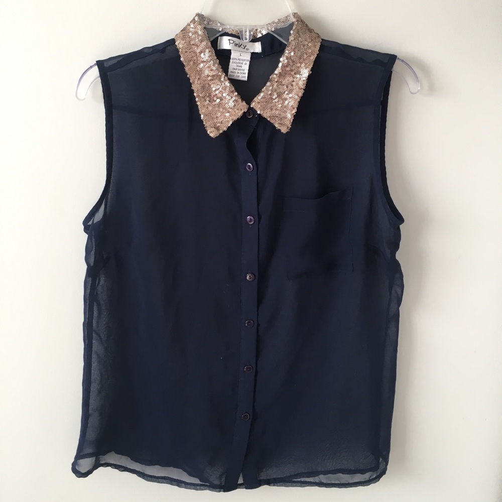 Dark blue flowy Top